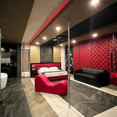 Motel Boutique Qatro Ensenada Exteriör bild