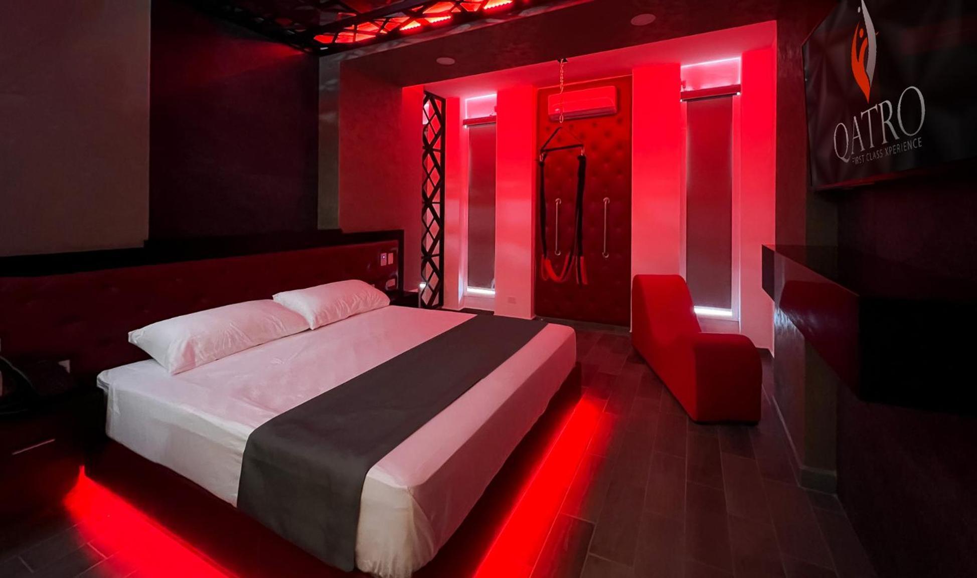 Motel Boutique Qatro Ensenada Exteriör bild